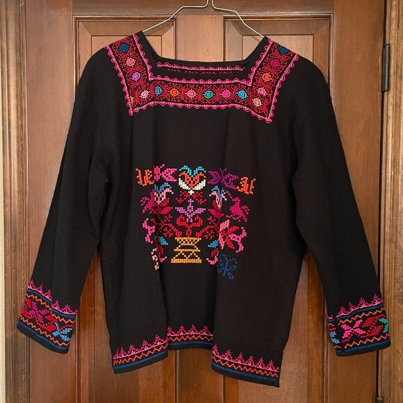 Size XL embroidered Hueyapan Puebla acrilan sweater - Picture 1 of 10